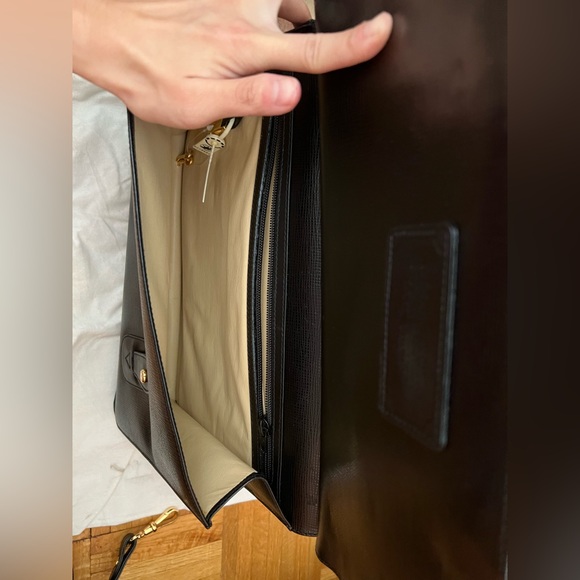 Hunting world black leather satchel with strap - Picture 5 of 11